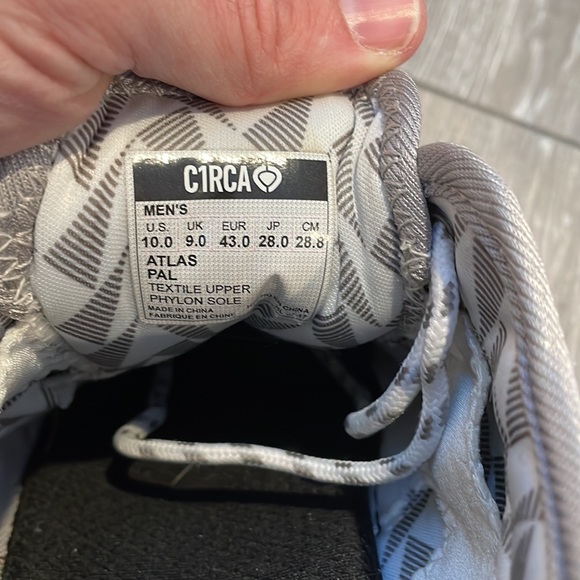 Circa shoes size 10 - Picture 5 of 5